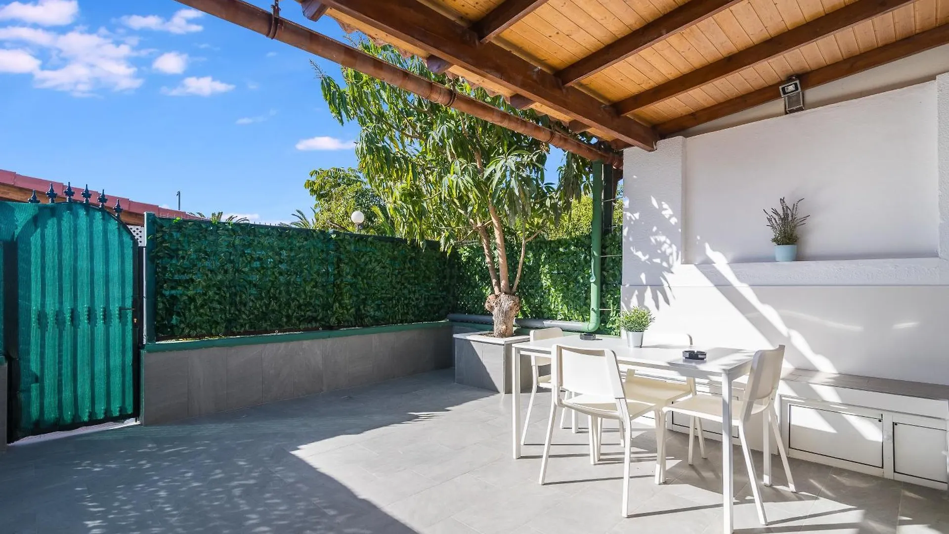 Home2Book Vibrant Maspalomas Stay, Pool & Terrace Maspalomas (Gran Canaria)